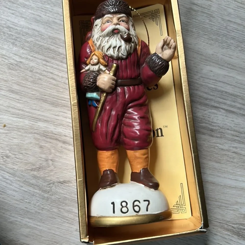 Vintage 1991 The memories of Santa Collection preloved ❤️EUC